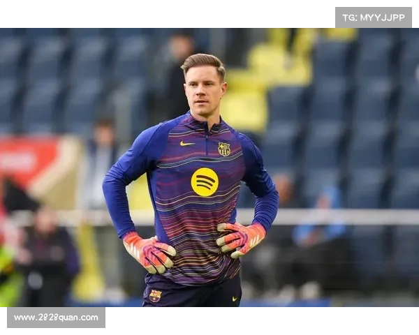 巴萨高位逼抢战术近乎疯狂 防线前提到中圈弧承担巨大风险